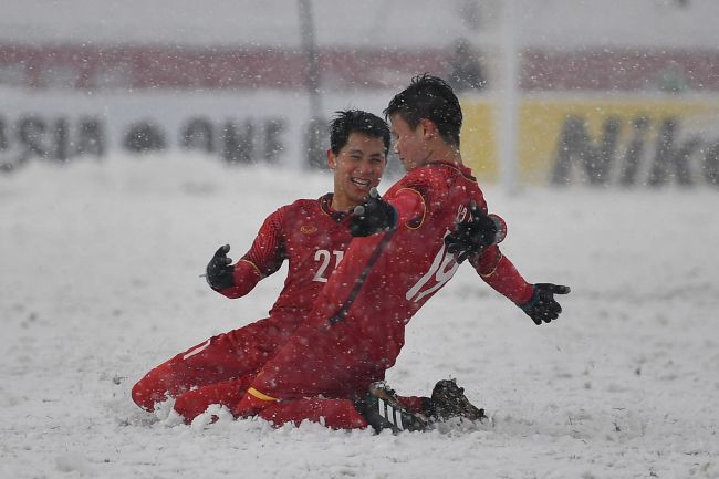 全场比赛结束，国际米兰2-0莱切。